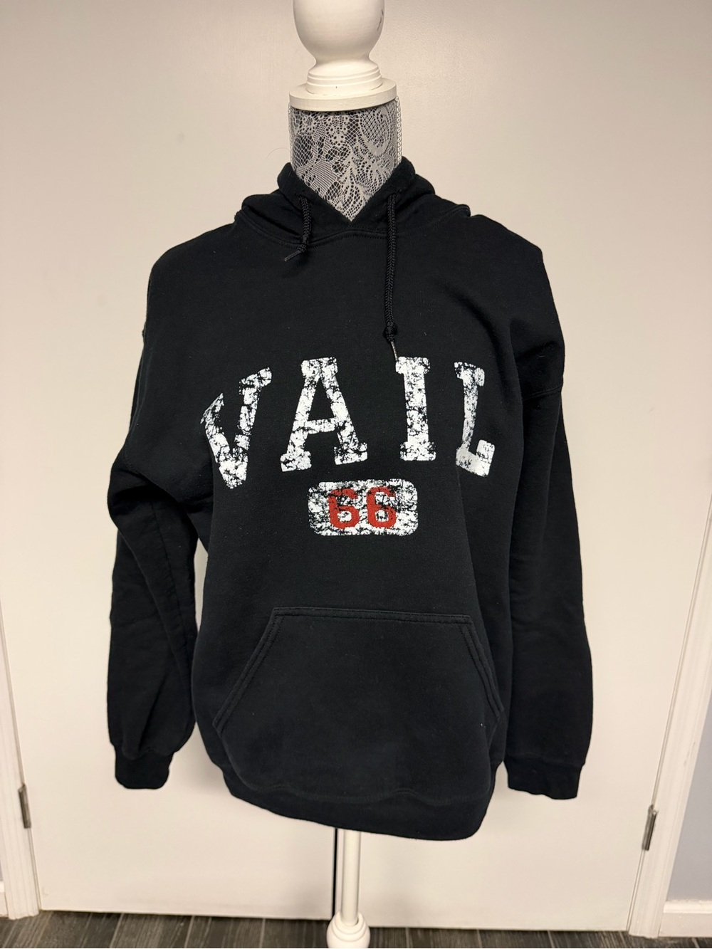 Gildan Black VAIL Graphic Hoodie